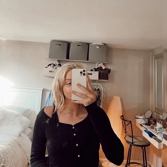 Victoria's Secret Tops - VICTORIA’s SECREt top S